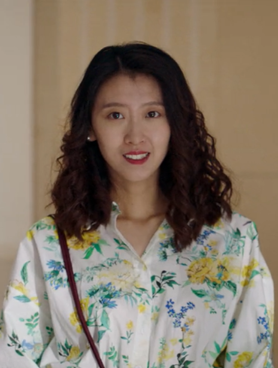 尹菲